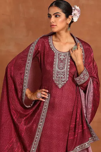Ethnic Motifs Printed Sequinned Detail Straight Kurta & Palazzos With Dupatta