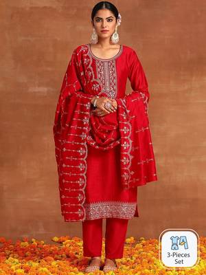 Pink Ethnic Motifs Sequinned Kurta With Trousers & Dupatta 1