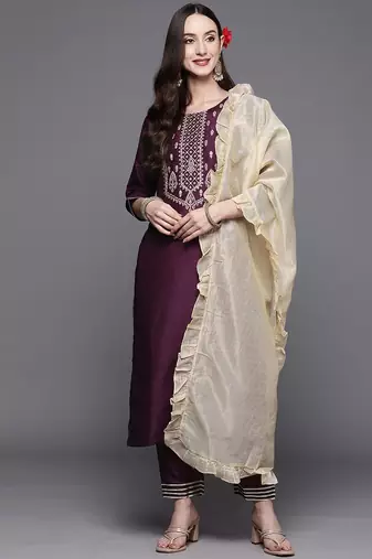 Women Purple Ethnic Motifs Yoke Design Thread Work Kurta with Trousers & Dupatta
