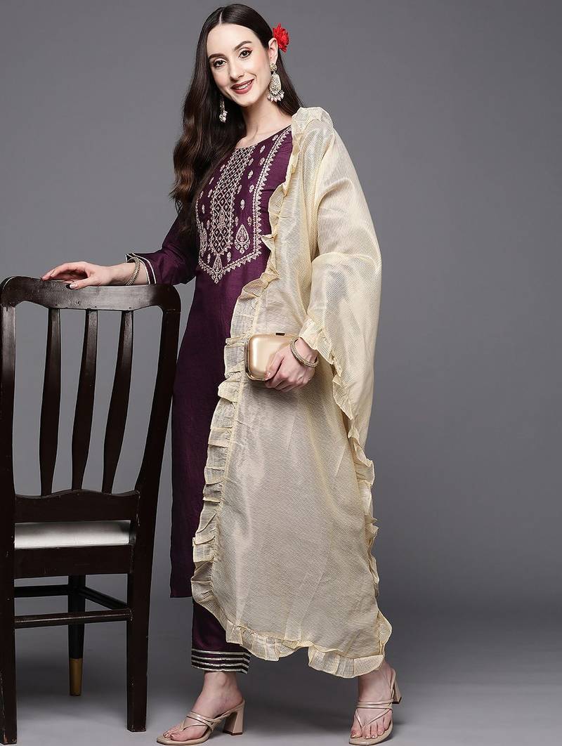Women Purple Ethnic Motifs Yoke Design Thread Work Kurta with Trousers & Dupatta