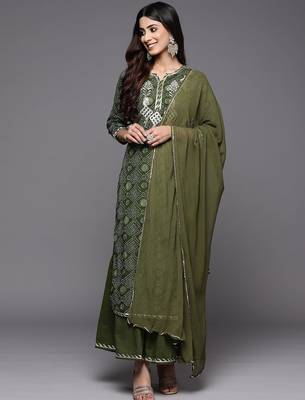 Women Green Bandhani Printed Thread Work Kurta with Sharara & With Dupatta 1