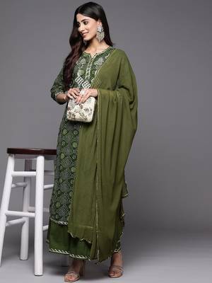 Women Green Bandhani Printed Thread Work Kurta with Sharara & With Dupatta 7