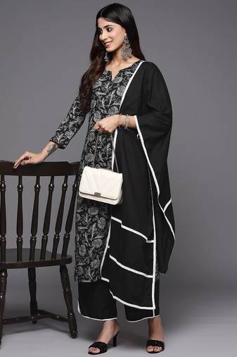 Women Black Floral Printed Kurta with Trousers & With Dupatta