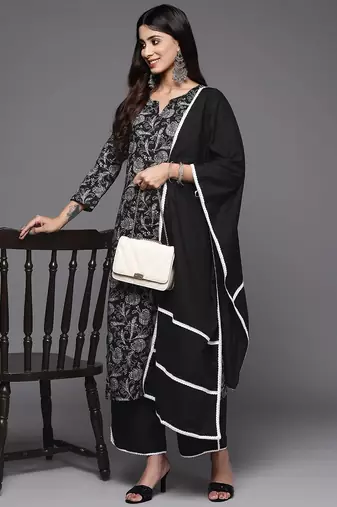 Women Black Floral Printed Kurta with Trousers & With Dupatta