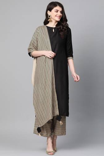Women Black & Cream Printed Cotton Blend Kurta Set