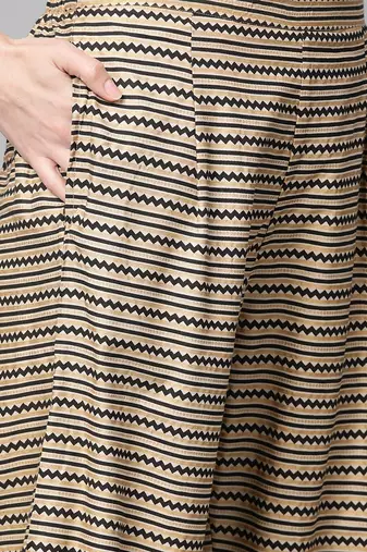 Women Black & Cream Printed Cotton Blend Kurta Set