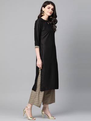 Women Black & Cream Printed Cotton Blend Kurta Set 5