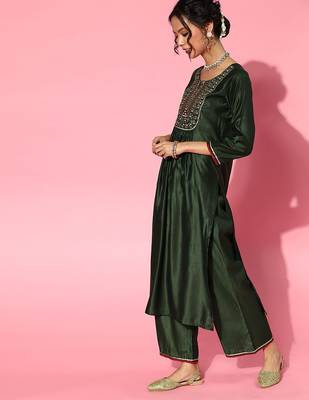 Green Silk Blend Calf Length Kurta Set 4