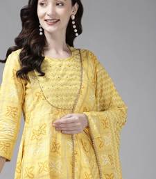 Women Yellow Ethnic Motifs Printed Regular Kurta with Trousers & With Dupatta
