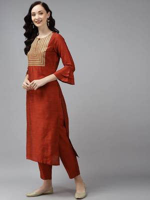 Women Orange Floral Embroidered Regular Chanderi Silk Kurta with Palazzos 6