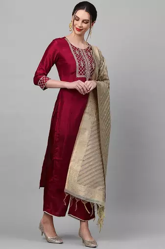 Women Burgundy Yoke Design Kurta with Trousers & With Dupatta