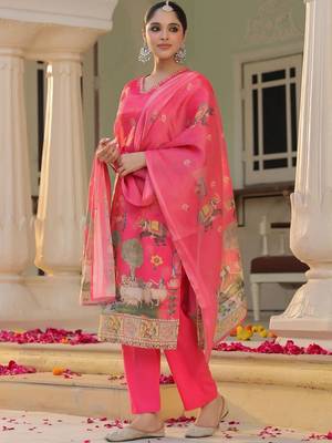 Rani Pink Ethnic Motifs Printed Zari Chandevri Cotton Kurta With Trousers & Dupatta Set 3