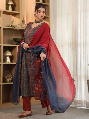 Red Blue Women Floral Printed Regular Cotton Kurta with Trousers & Dupatta Set 1