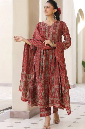 Maroon Ethnic Motifs Printed Pleated Cotton  Kurta Trouser Set With Dupatta