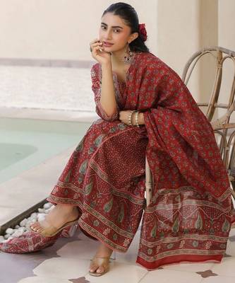 Maroon Ethnic Motifs Printed Pleated Cotton  Kurta Trouser Set With Dupatta 4