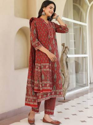 Maroon Ethnic Motifs Printed Pleated Cotton  Kurta Trouser Set With Dupatta 5