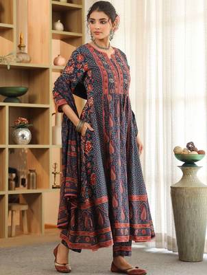 Blue Ethnic Motifs Printed Pleated Cotton Kurta Trouser Set With Dupatta 5