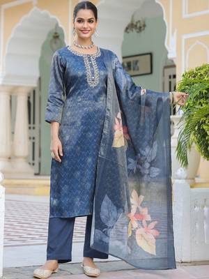 Blue Floral Printed Cotton Kurta Trouser Set With Dupatta 1