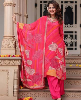 Fuchsia Pink Floral Printed Cotton Kurta Trouser Set With Dupatta 1