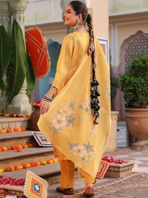 Yellow Women Ethnic Motifs Printed Chanderi Cotton Kurta with Trousers & Dupatta Set 4