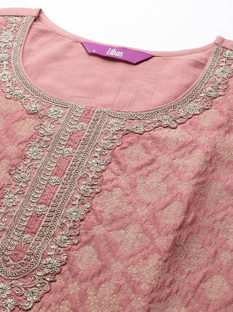 Peach Ethnic Motifs Floral Embroidered Zari Straight Kurta with Trousers & Dupatta