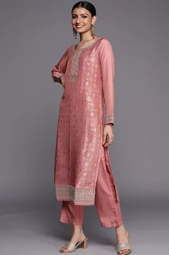 Peach Ethnic Motifs Floral Embroidered Zari Straight Kurta with Trousers & Dupatta