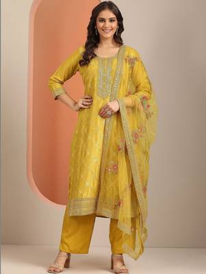 Yellow Ethnic Motifs Floral Embroidered Zari Straight Kurta with Trousers & Dupatta 1