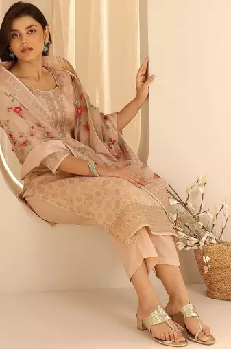 Light Peach Ethnic Motifs Floral Embroidered Zari Straight Kurta with Trousers & Dupatta