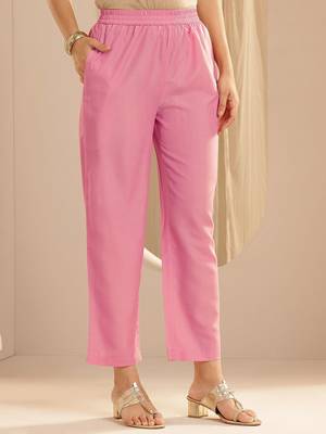 Pink Ethnic Motifs Floral Embroidered Zari Straight Kurta with Trousers & Dupatta 7
