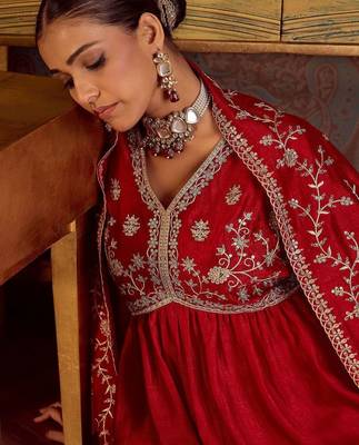 Women Floral Embroidered Empire Kurta with Trousers & With Dupatta 3