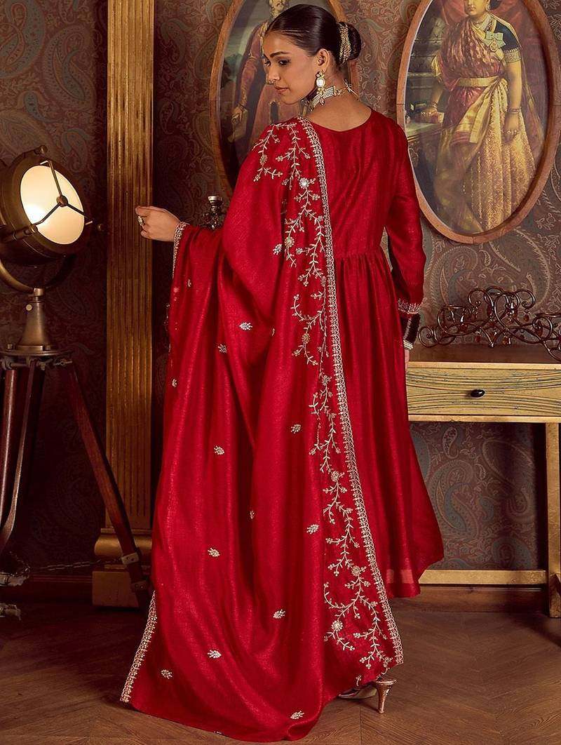 Women Floral Embroidered Empire Kurta with Trousers & With Dupatta