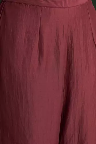 Women Floral Embroidered Regular Kurta with Trousers & With Dupatta