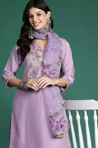 Ethnic Motifs Embroidered Kurta with Trousers & With Dupatta