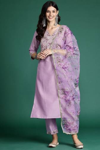 Ethnic Motifs Embroidered Kurta with Trousers & With Dupatta