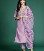 Ethnic Motifs Embroidered Kurta with Trousers & With Dupatta