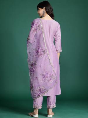 Ethnic Motifs Embroidered Kurta with Trousers & With Dupatta 7