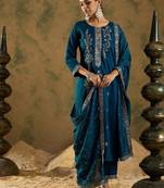 Floral Embroidered Zari Work Regular Sleeves Round Neck Silk Blend Kurta Set