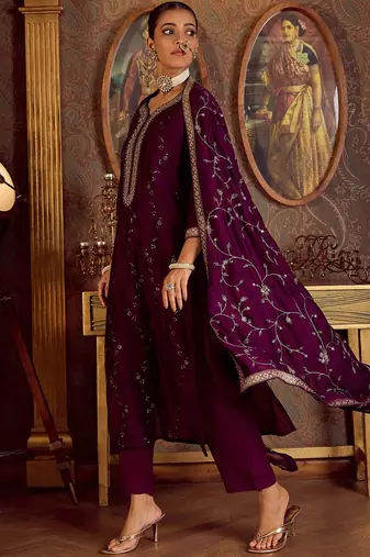 Floral Embroidered Zari Kurta with Trousers & Dupatta