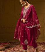Ethnic Motifs Embroidered Gotta Patti Straight Kurta With Trousers & Dupatta
