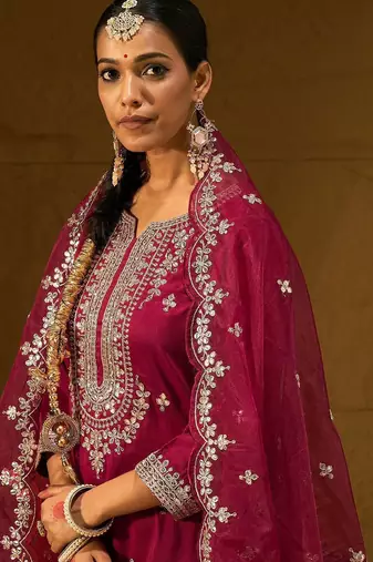 Ethnic Motifs Embroidered Gotta Patti Straight Kurta With Trousers & Dupatta