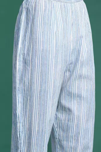 Floral Printed Pure Cotton Kurta With Trousers & Dupatta