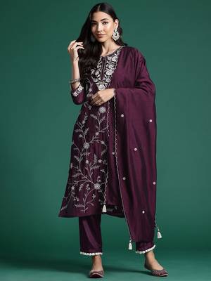 Floral Embroidered Sequinned Kurta With Trousers & Dupatta 2