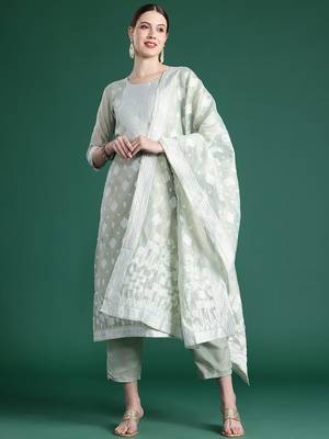 Woven Design Kurta With Trousers & Dupatta 1