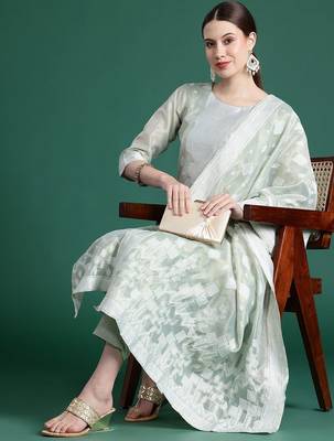 Woven Design Kurta With Trousers & Dupatta 7