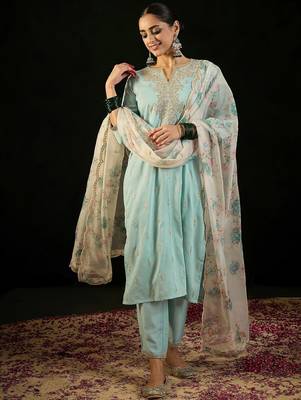 Floral Embroidered Notched Neck Straight Kurta with Trousers & Dupatta 2