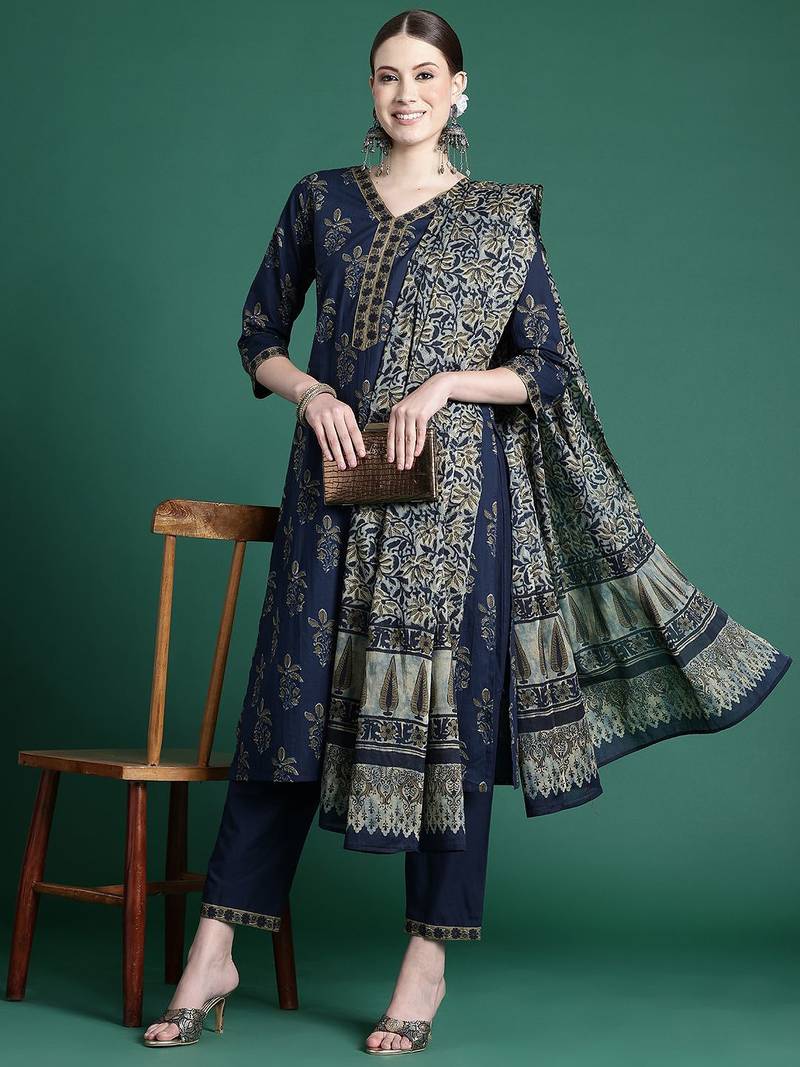 Floral Printed Pure Cotton Kurta With Trousers & Dupatta