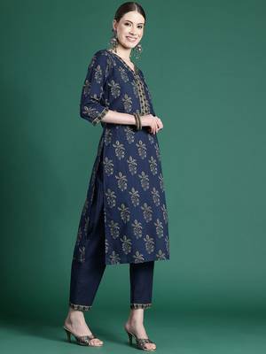 floral printed  cotton kurta with trousers & dupatta 6