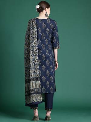 floral printed  cotton kurta with trousers & dupatta 7