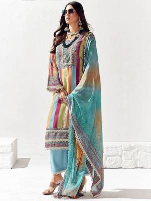 Women Ethnic Motifs Printed Regular Thread Work Kurta Trousers With Dupatta 3