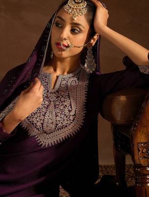 Burgundy Ethnic Motifs Zari Embroidered Kurta with Trousers & Dupatta 2